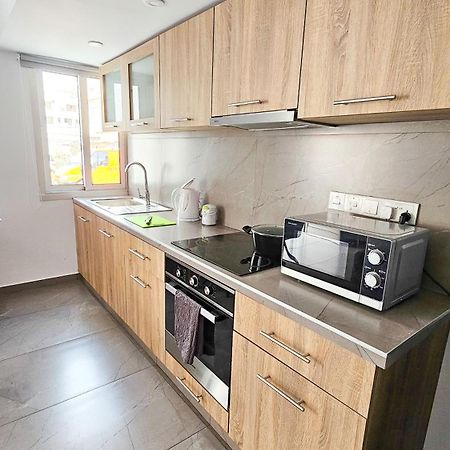 Eviathe Apartments Larnaca Exterior photo